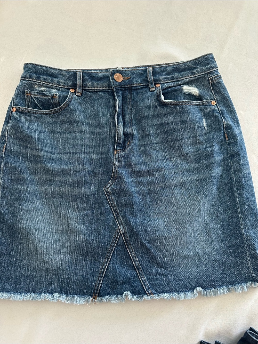 Denim Frayed-Hem Mini Skirt - medium Blue LOFT